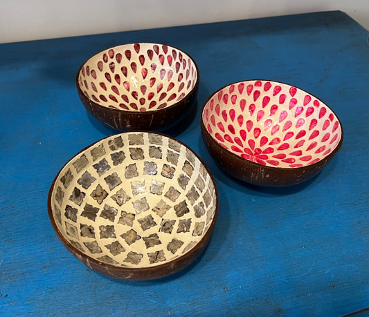 Decorative Coconut Bowls from Vietnam