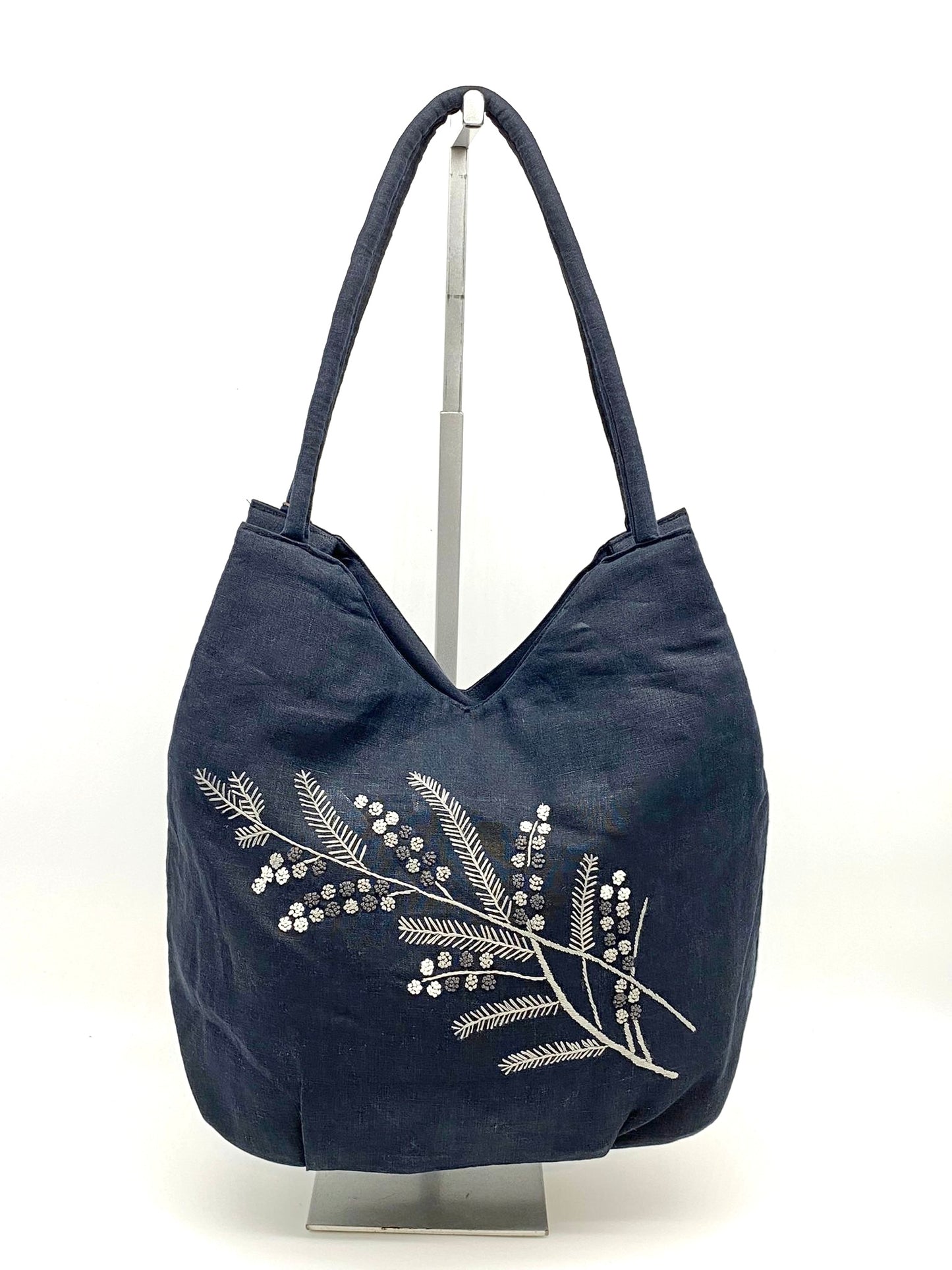 "Melissa’s” Linen Bag, w/ hand embroidered French knots