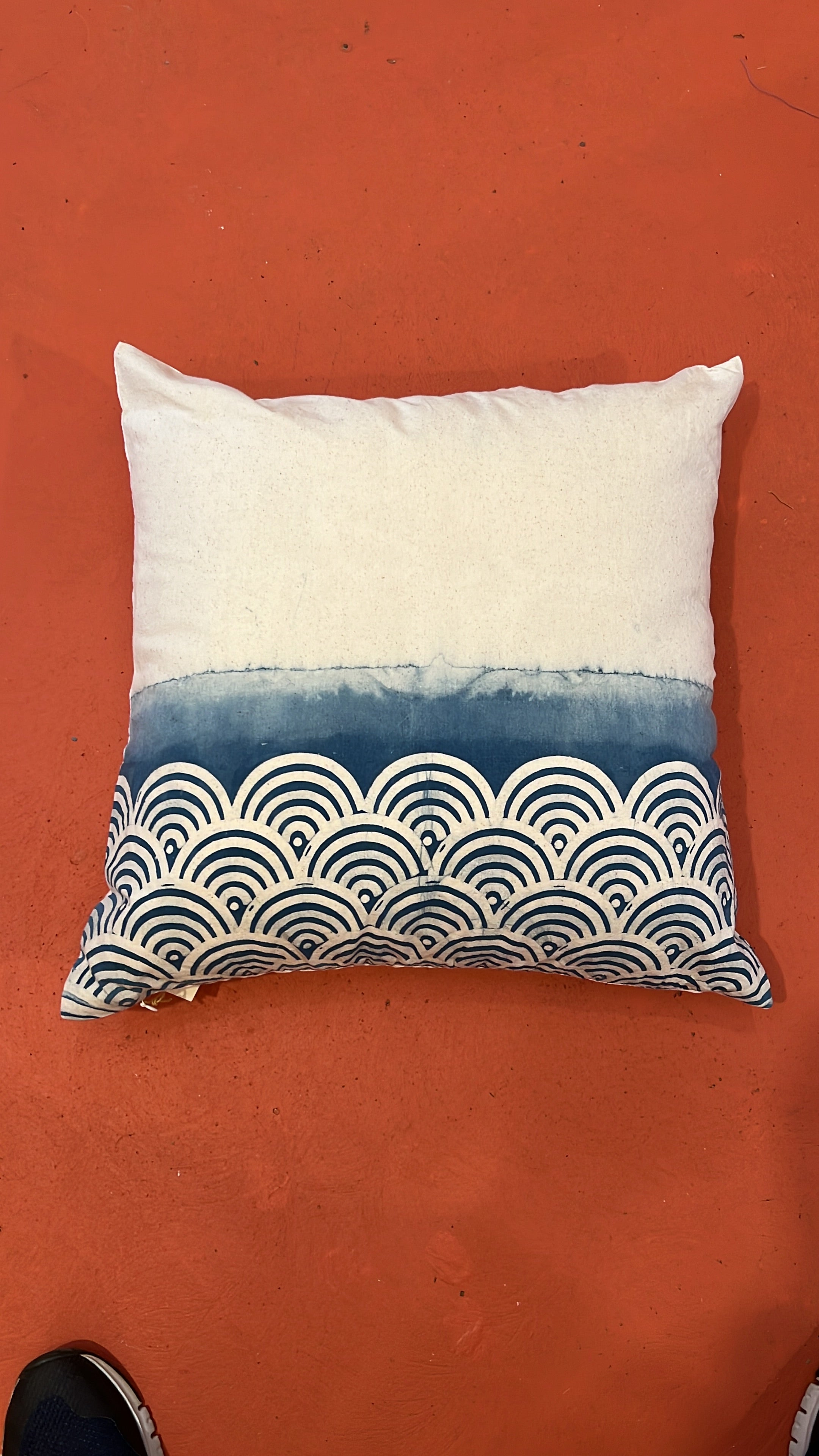 “Waves” Batik Pillow 20” cover