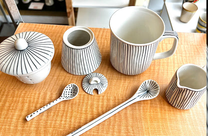 Hand-painted Coffee & Tea Mugs with dots and lines, from Bat Trang, Vietnam