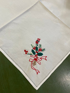 Holiday Cotton Napkins 17" x 17"