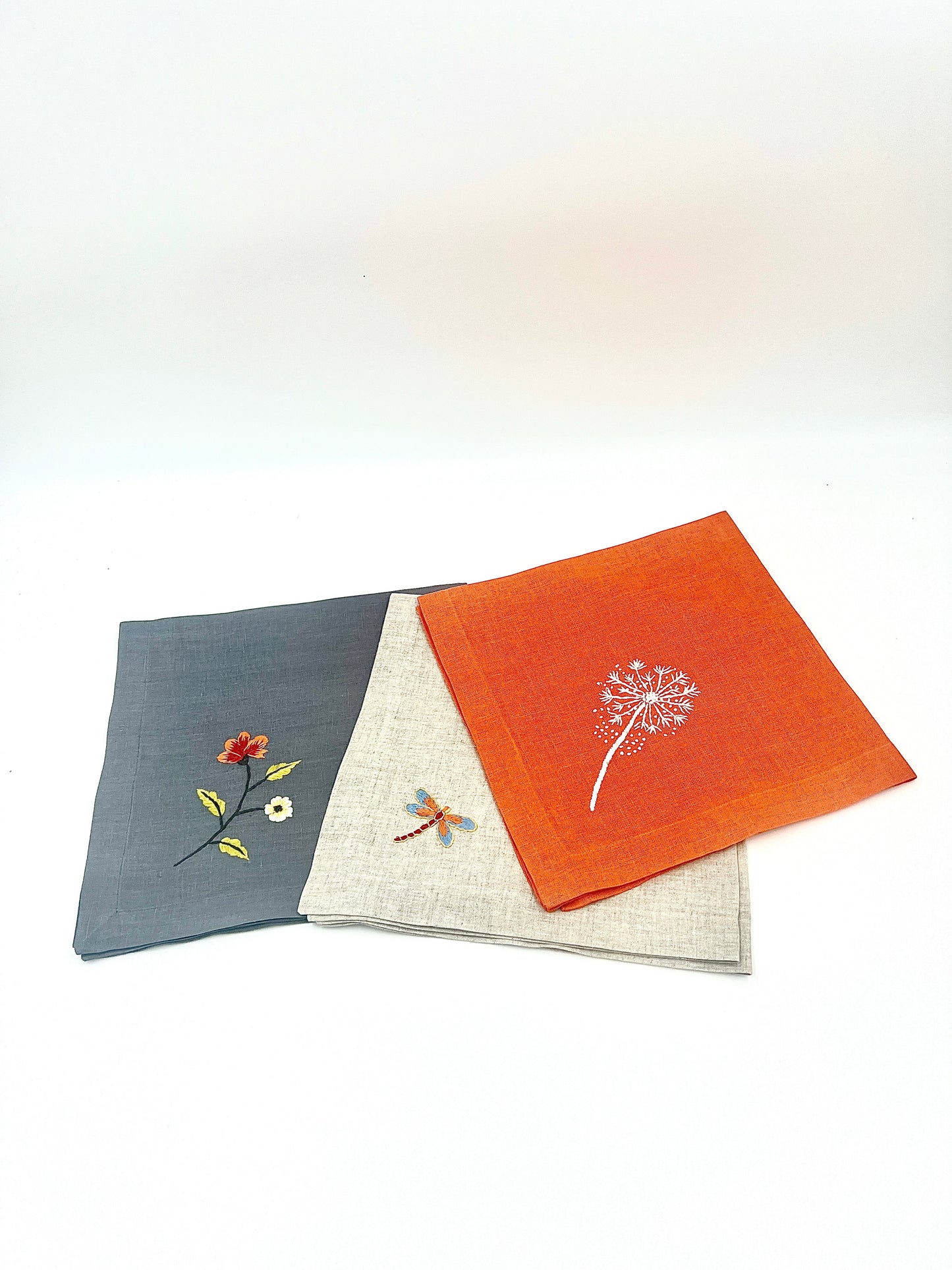 "Botanicals" Dinner Napkin 20" x 20", hand embroidered linen