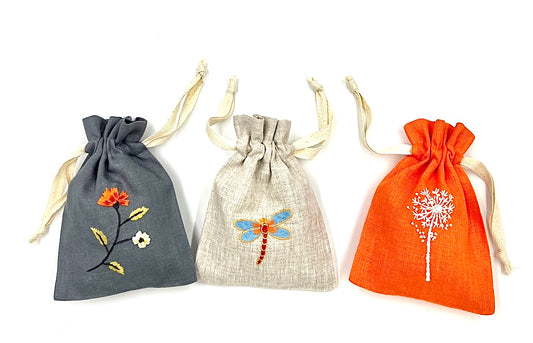 "Botanicals" Small Drawstring Pouch, hand embroidered linen ~5” x 6”